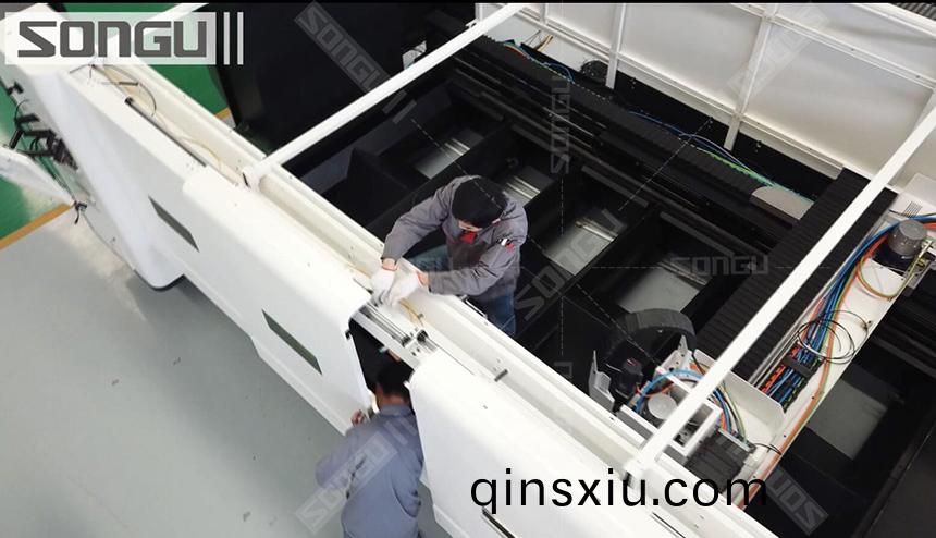 金屬激光切割設備啟(qi)動