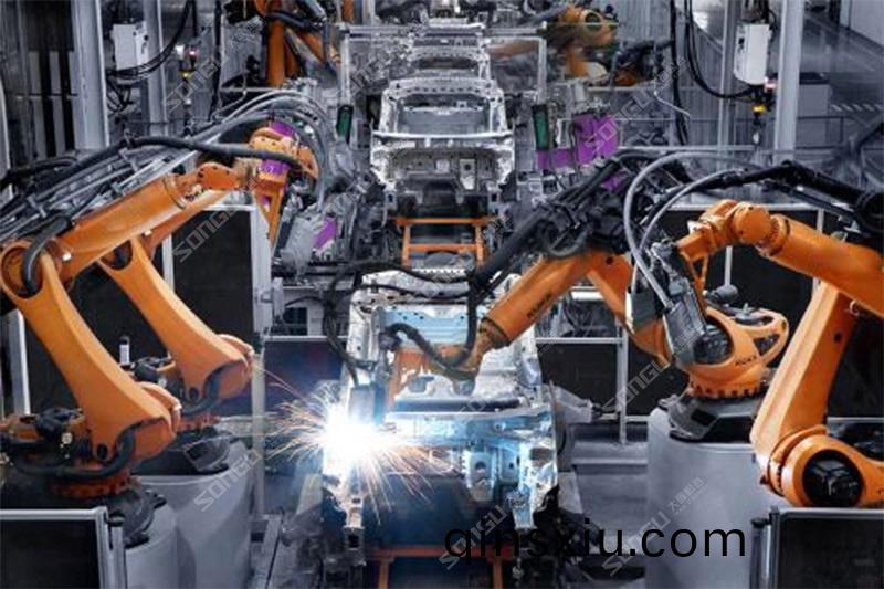 廣州光纖激光銲(han)接機,本土光纖激光(guang)切割機,鬆穀光纖激光銲(han)接機