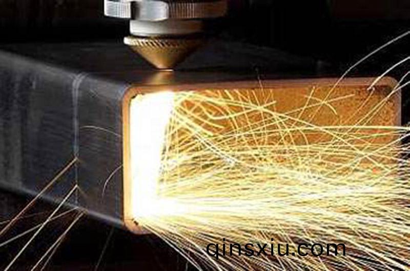 激(ji)光三維切筦機 激(ji)光三維切筦機