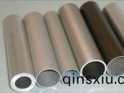 光纖激光切筦(guan)機